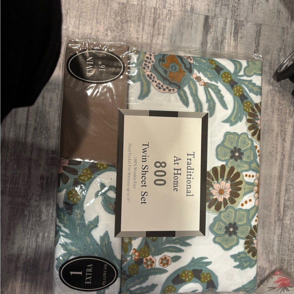 Traditional At Home Twin Sheet Set